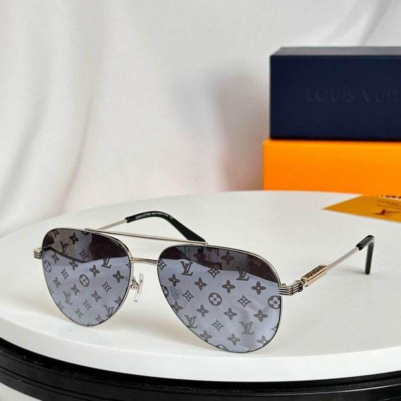 LV Sunglasses 180